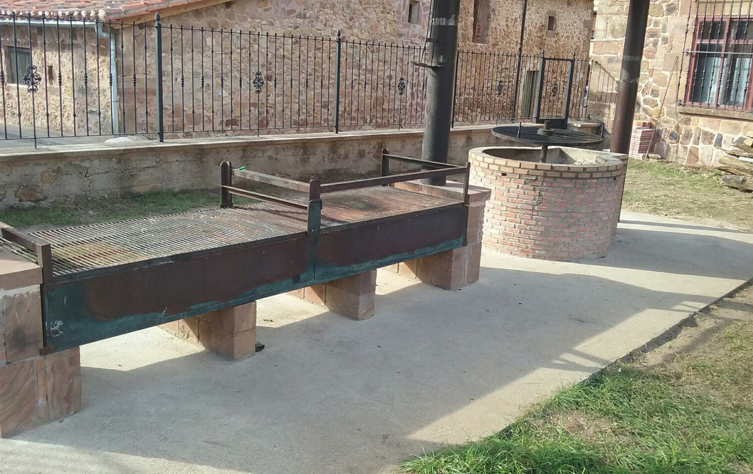 BarbacoasVillasurdeHerreros Barbacoas de Villasur de Herreros